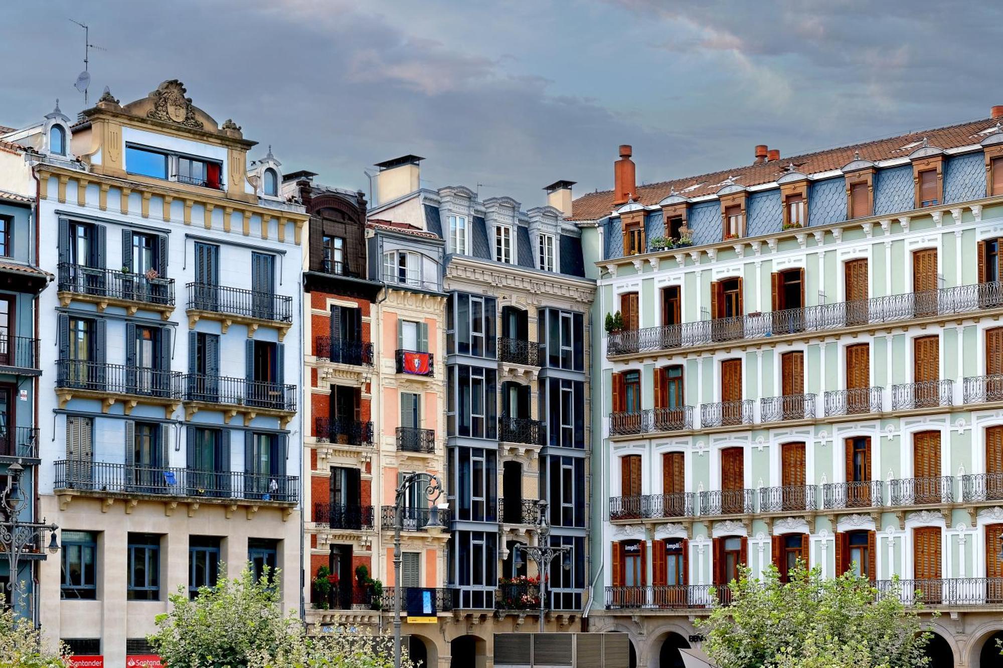 Top Apartment Frente A La Catedral Pamplona Exterior photo